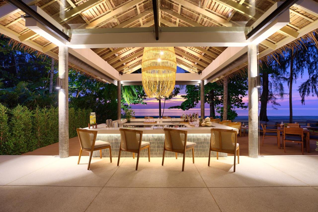 Outrigger Khao Lak Beach Resort - Sha Extra Plus Bagian luar foto The Bar at the Beach