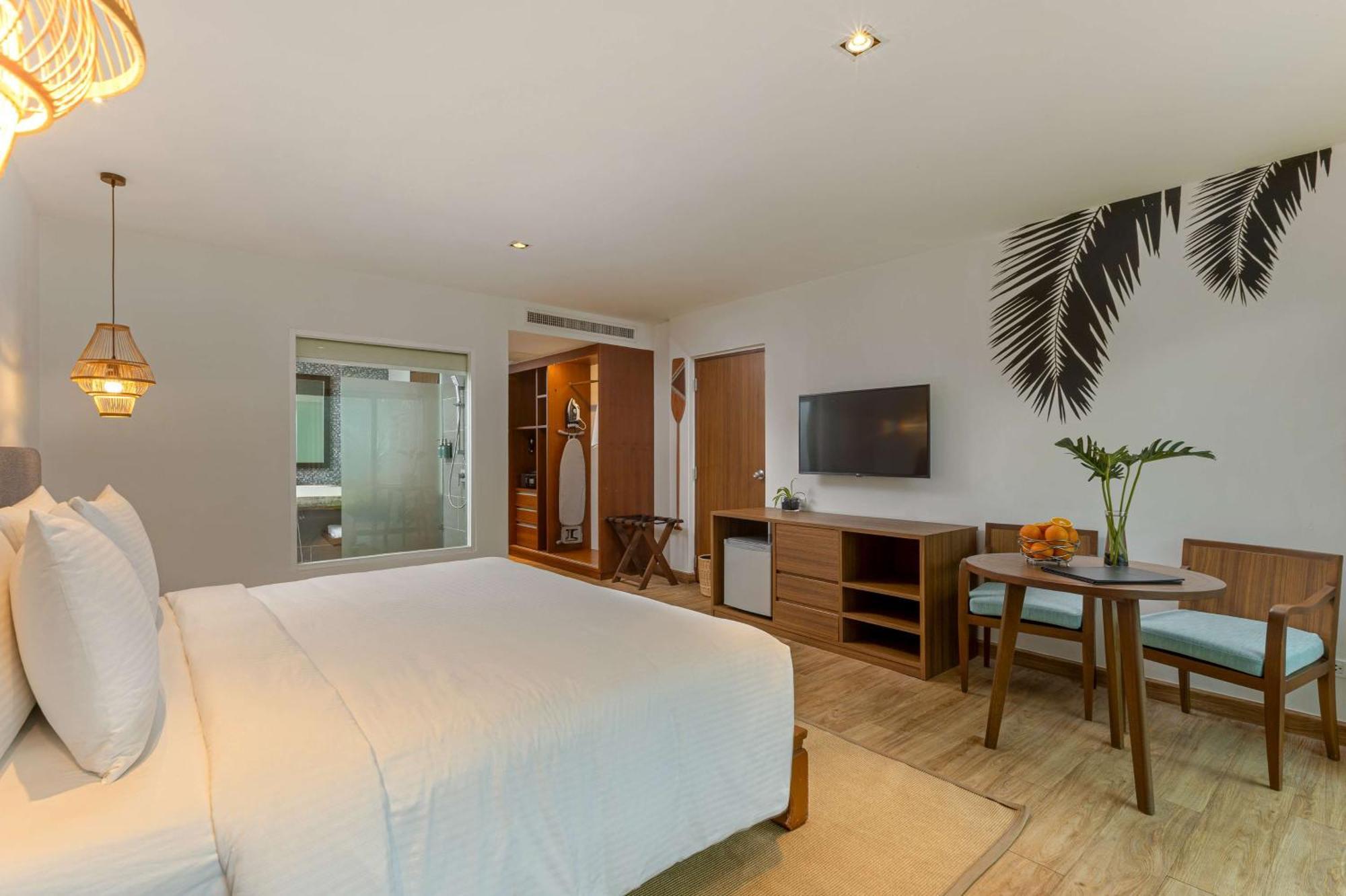 Outrigger Khao Lak Beach Resort - Sha Extra Plus Bagian luar foto Deluxe Ocean View